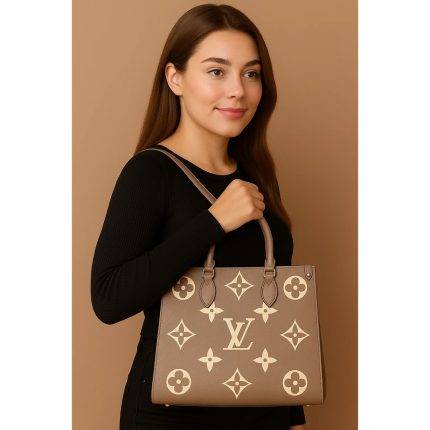 LV ONTHEGO MM TOTE BAG BEIGE CREAM MONOGRAM