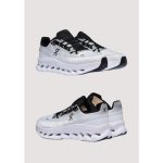 ONCLOUD TILT BLACK IVORY WHITE - Image 3