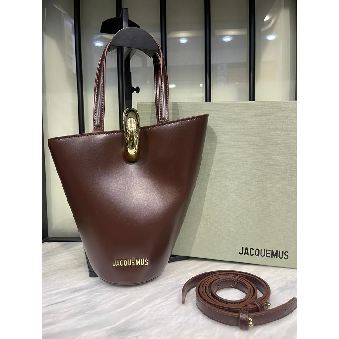 JACQUEMUS LE PETIT BAMBOLA BUCKET BAG