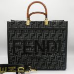 FENDI ROMA MEDIUM TOTE HANDBAG
