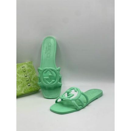 GUCCI WOMENS INTERLOCKING G SLIDE