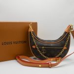LOUIS VUITTON MONOGRAM CROSS BODY BAG