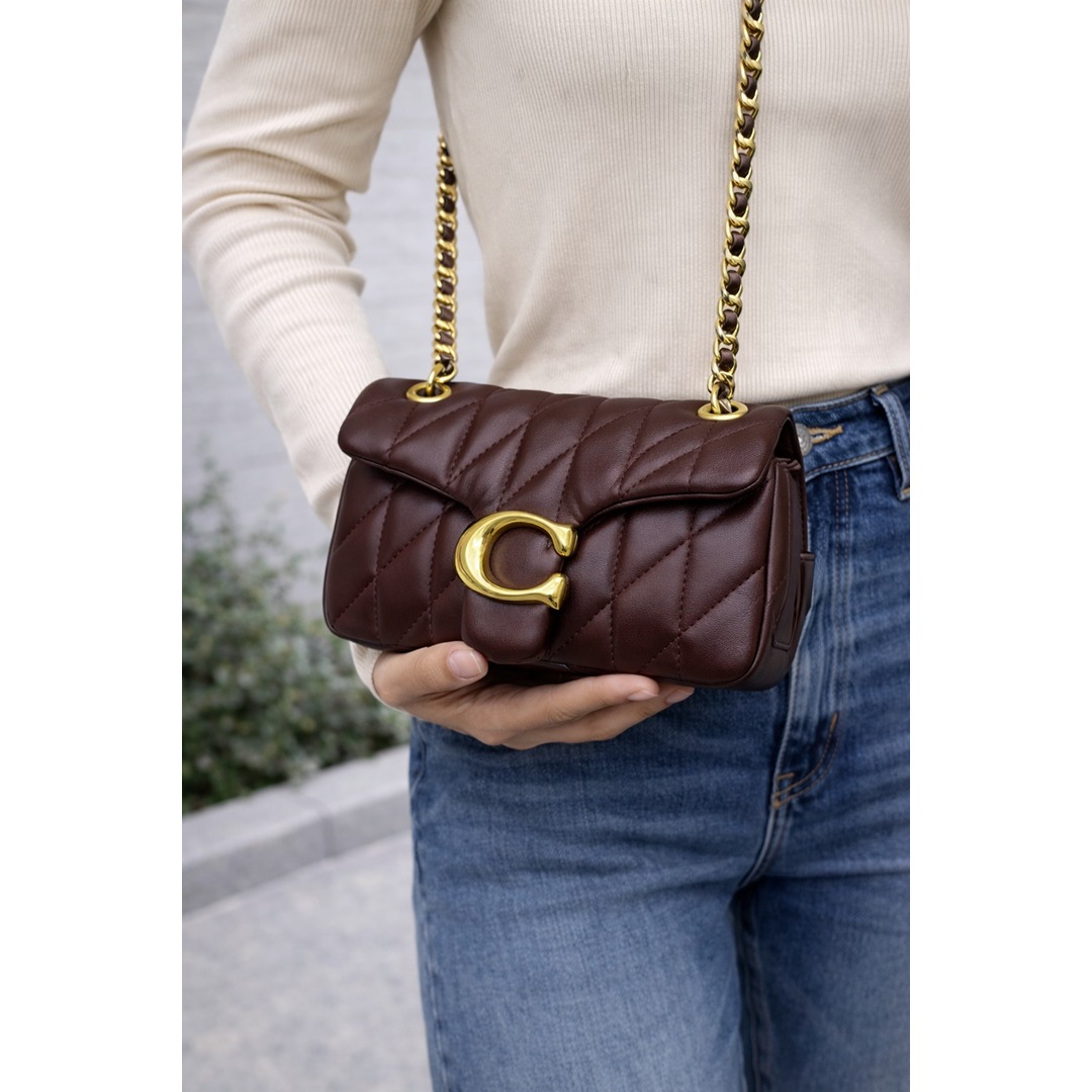 COACH TABBY 20 PILLOW QUILTED SHOULDER BAG
